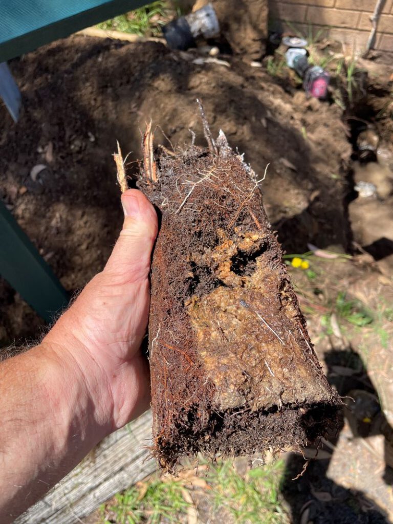 Clay Soil’s Effect on Pipes in Caboolture
